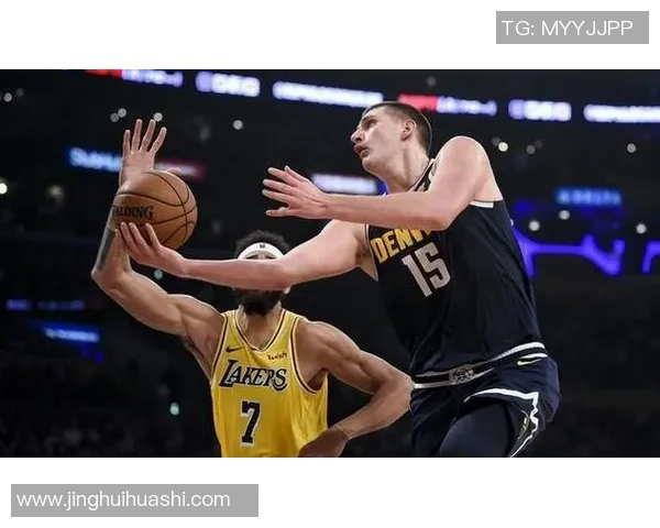 上海网球队包夹战术解析与其在网球赛事中的影响探讨 上海网球队包夹战术解析与其在网球赛事中的影响探讨