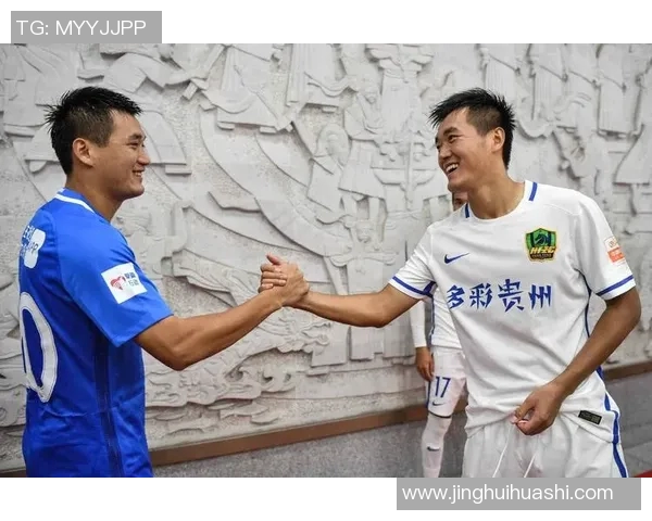 足球明星搞怪瞬间大揭秘看他们如何用鬼脸逗乐球迷和队友 足球明星搞怪瞬间大揭秘看他们如何用鬼脸逗乐球迷和队友